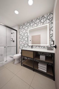 Atwell Suites Belgrade Bozeman Airport By Ihg,,3 star