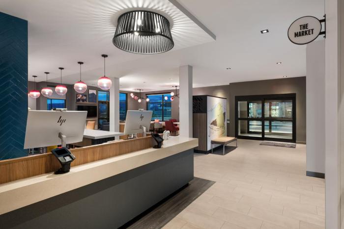 atwell suites belgrade bozeman airport by ihg