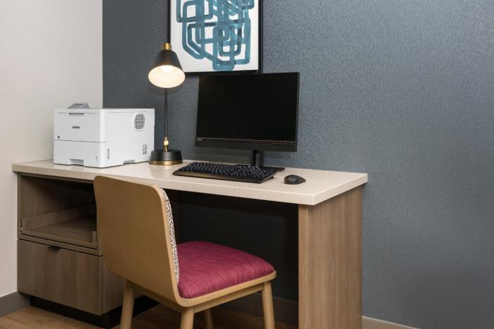 atwell suites belgrade bozeman airport by ihg