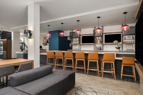 atwell suites belgrade bozeman airport by ihg