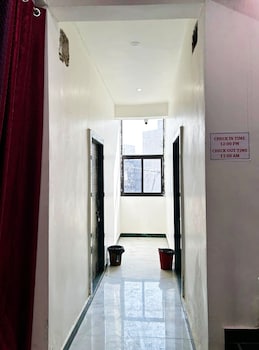 hotel shri prabhu dham vrindavan