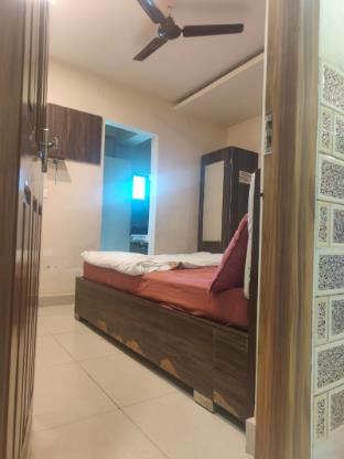 hotel rajshree international