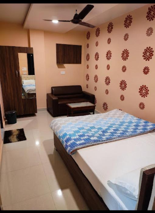 hotel rajshree international