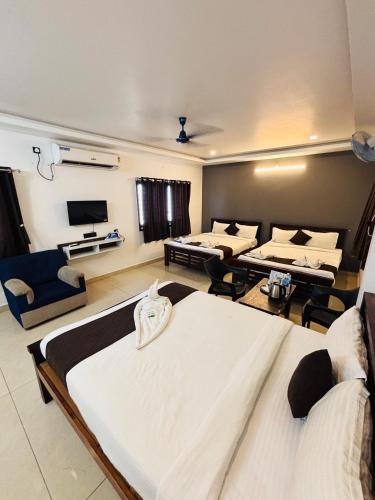 The Ocean Edge,,3 star