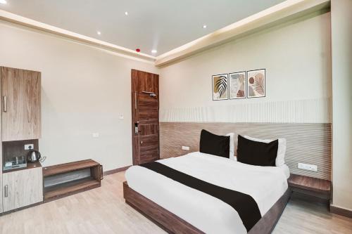 Hotel O Aman Paradise Hotel & Banquet,,3 star