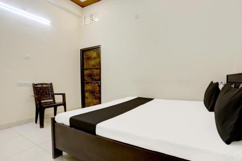 Hotel O Yatharth Inn Paying Guest House,,3 star