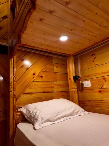 Nezer Hostel & Roof Top Cafe,,2 star