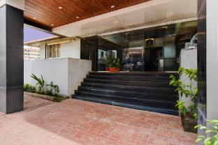 Super Townhouse Chakan Midc Pune Formerly Renuka Executive,,3 star