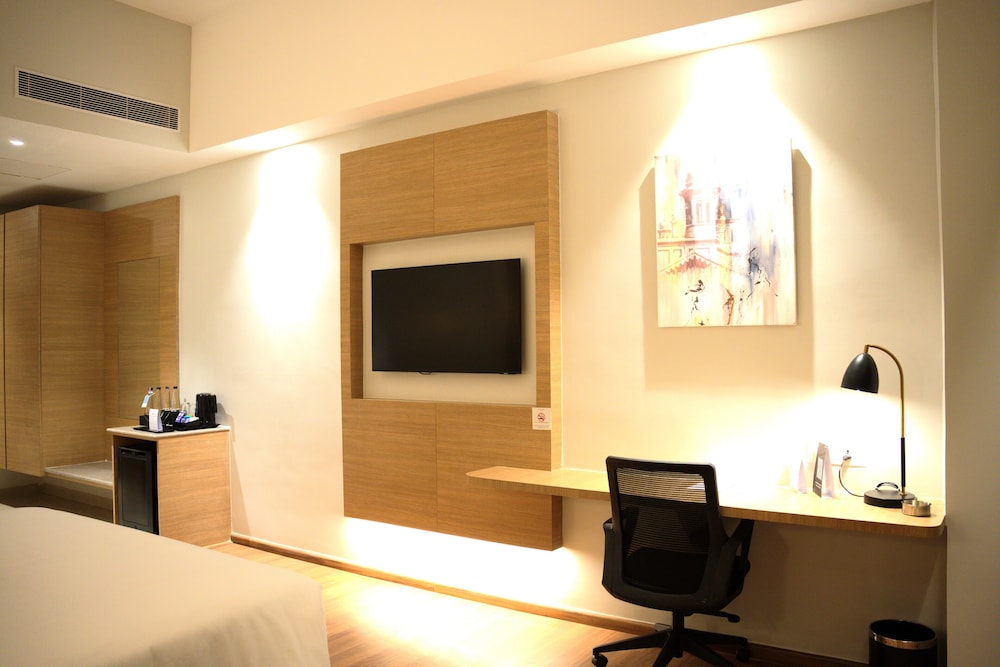 mercure lucknow gomti nagar