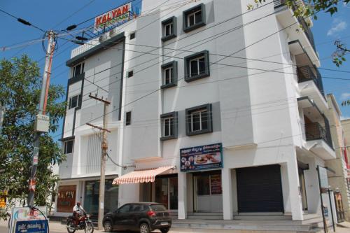 Kalyan Residency,,2 star