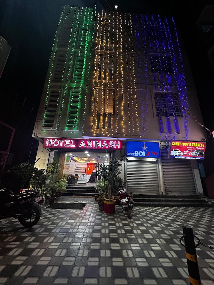 hotel abinash deoghar