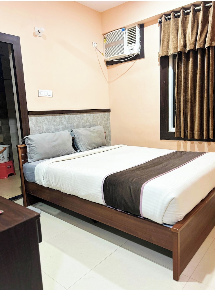 hotel abinash deoghar