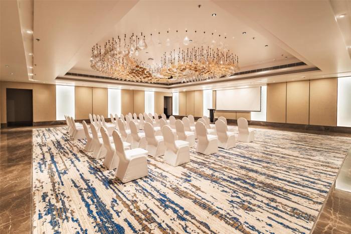 radisson hotel jamshedpur