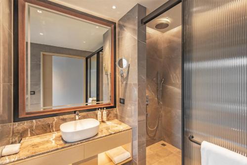 radisson hotel jamshedpur