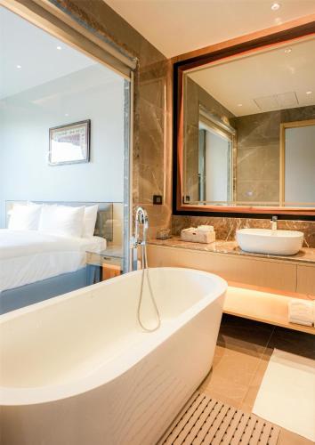 radisson hotel jamshedpur