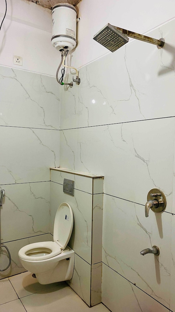 hotel swadeshi dhani and restaurant