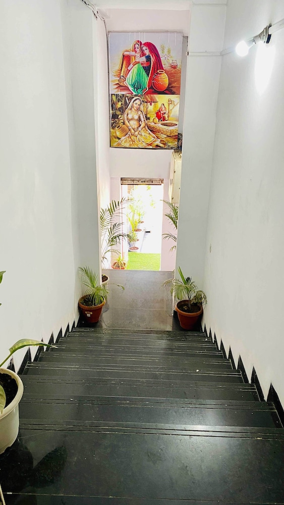 hotel swadeshi dhani and restaurant