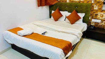 hotel swadeshi dhani and restaurant