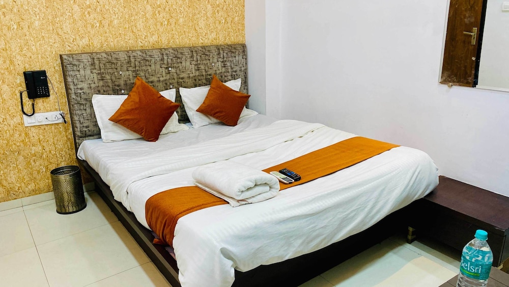 hotel swadeshi dhani and restaurant