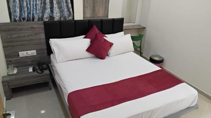 hotel sai nidhi residency