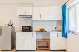 mona collective at serenova