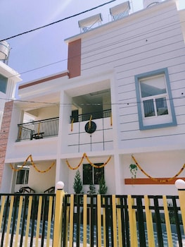 palm paradise beach resort varkala