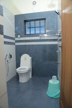 palm paradise beach resort varkala