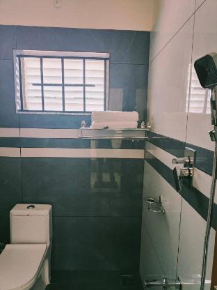 palm paradise beach resort varkala