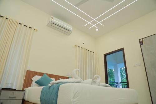 palm paradise beach resort varkala