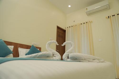 palm paradise beach resort varkala