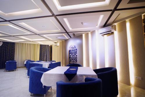 Hotel Siya Ramaya,,3 star