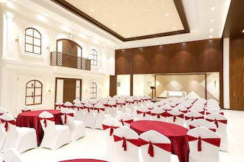 hotel the rising banaras