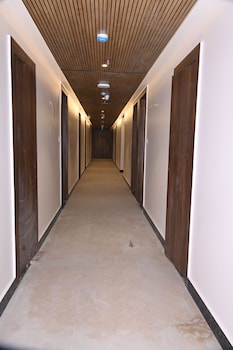 hotel the rising banaras