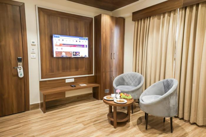 hotel the rising banaras