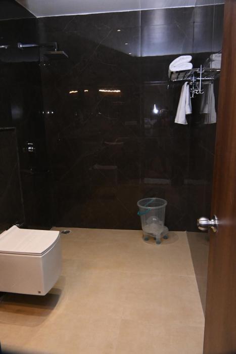 hotel the rising banaras