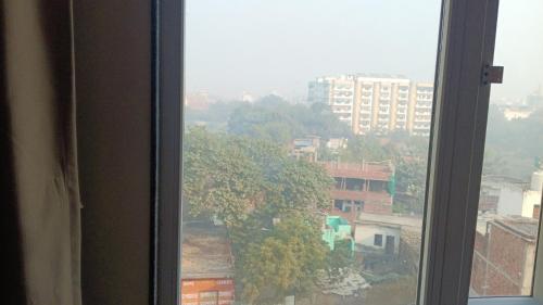 hotel the rising banaras