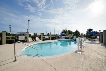 comfort suites myrtle beach central