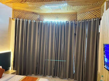 hotel pranav resort nainital