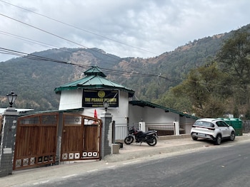 hotel pranav resort nainital