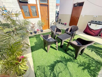 hotel taste and rest