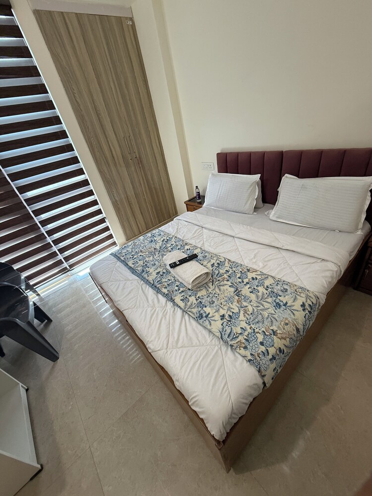 hotel taste and rest