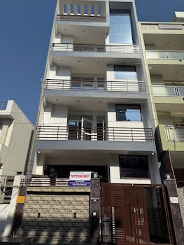 hotel taste and rest