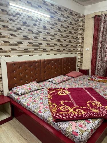 Dream Land Hotel,,3 star