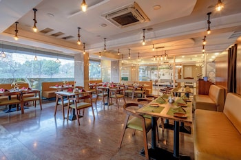 w hotel shamshabad hyderabad airport