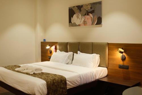 Sunstone Suites,,3 star