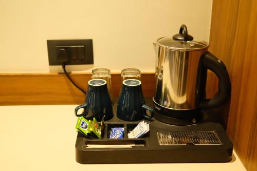 sunstone suites
