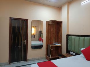 hotel city near new delhi railway station