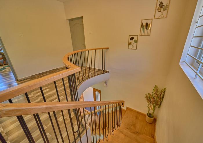 vihanis western clouds by voye homes