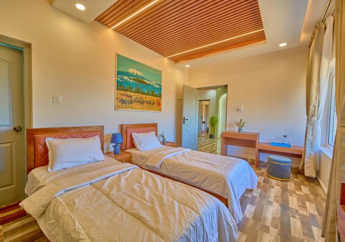 vihanis western clouds by voye homes