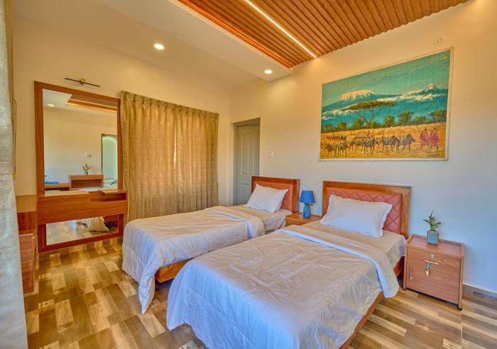 vihanis western clouds by voye homes